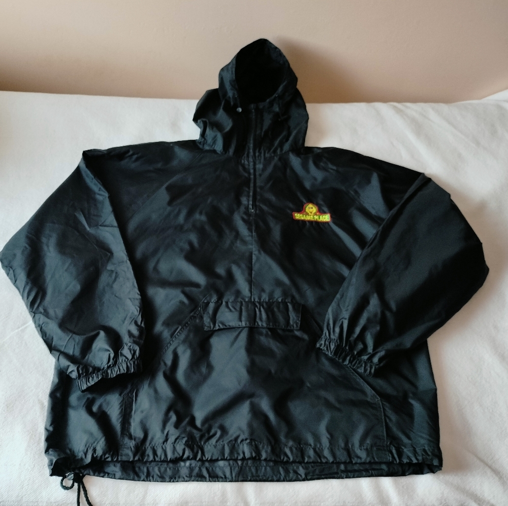 Sesame Place black windbreaker 2XL with Big Bird